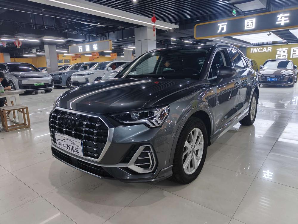 Audi Q3 2019 car image 