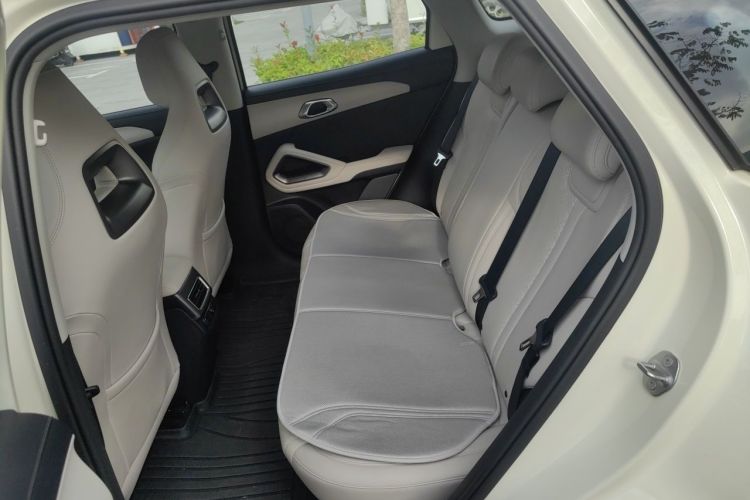 BYD YuanUP 2025 car image #10