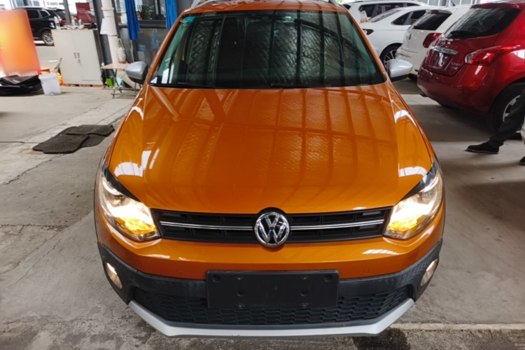 Volkswagen Polo 2017 car image #3