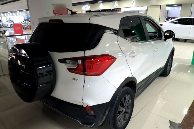 BYD Yuan New Energy 2019 #7 BYD Yuan New Energy 2019 car image #7