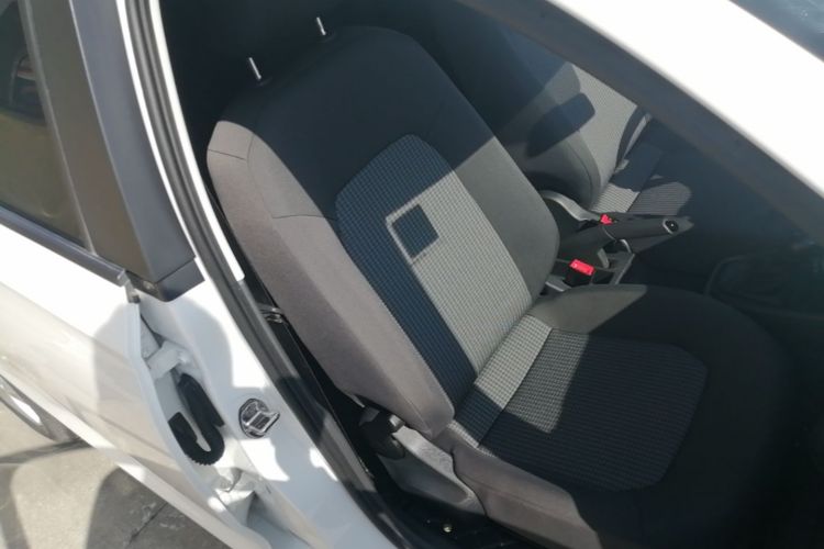 Volkswagen Santana 2021 car image #24