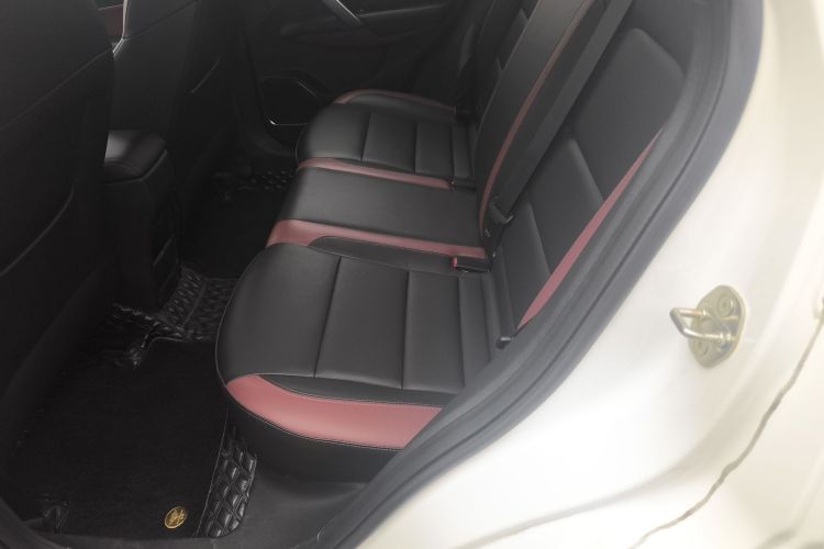 GEELY Coolray 2021 #17 GEELY Coolray 2021 car image #17