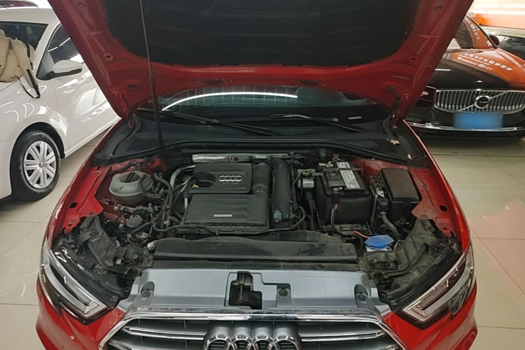 Audi A3 2019 car image #20