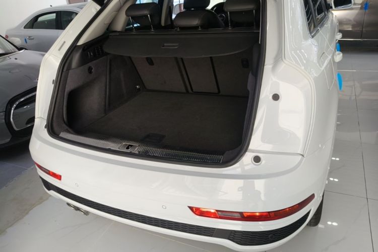 Audi Q3 2019 #21 Audi Q3 2019 car image #21