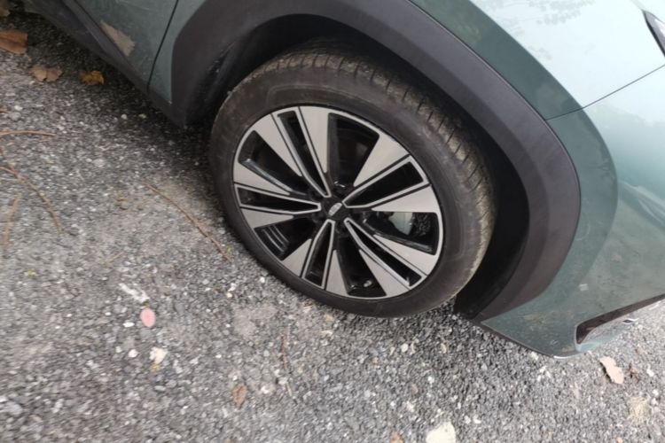 GEELY Boyue L 2025 #9 GEELY Boyue L 2025 immagine di auto #9