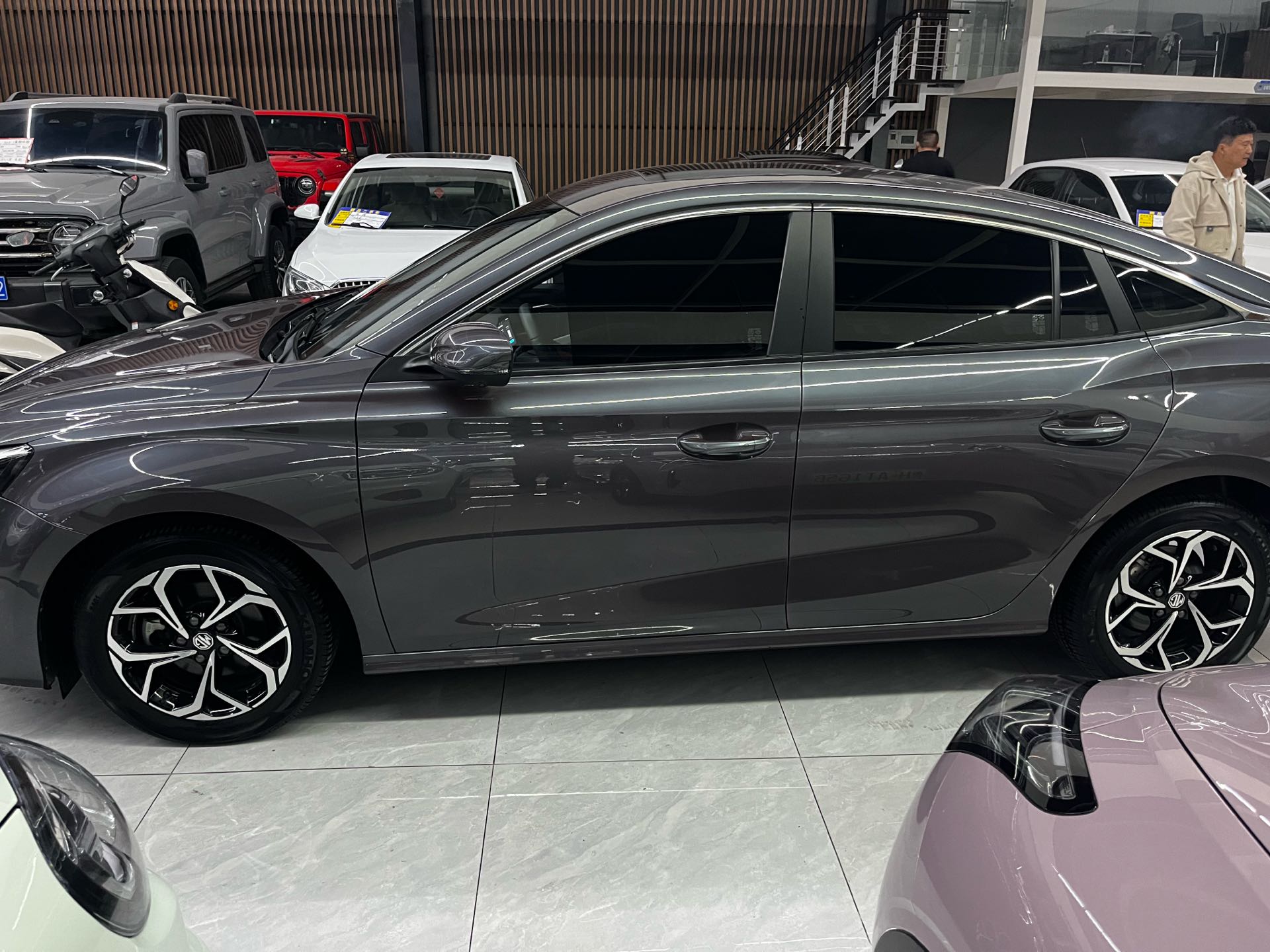 MG 5 2023 imagem de carro #2