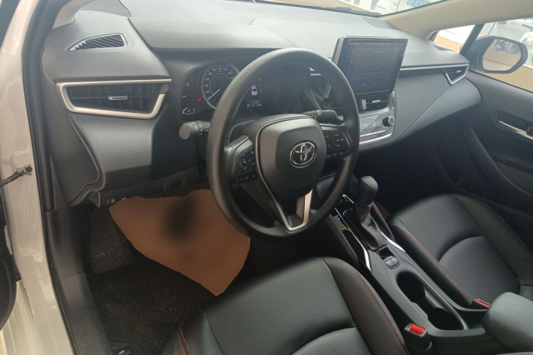 Toyota Corolla 2025 car image #10