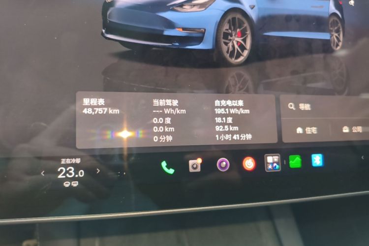 Tesla Model 3 2022 car image #16