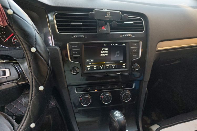 Volkswagen Golf 2017 #15 Volkswagen Golf 2017 car image #15