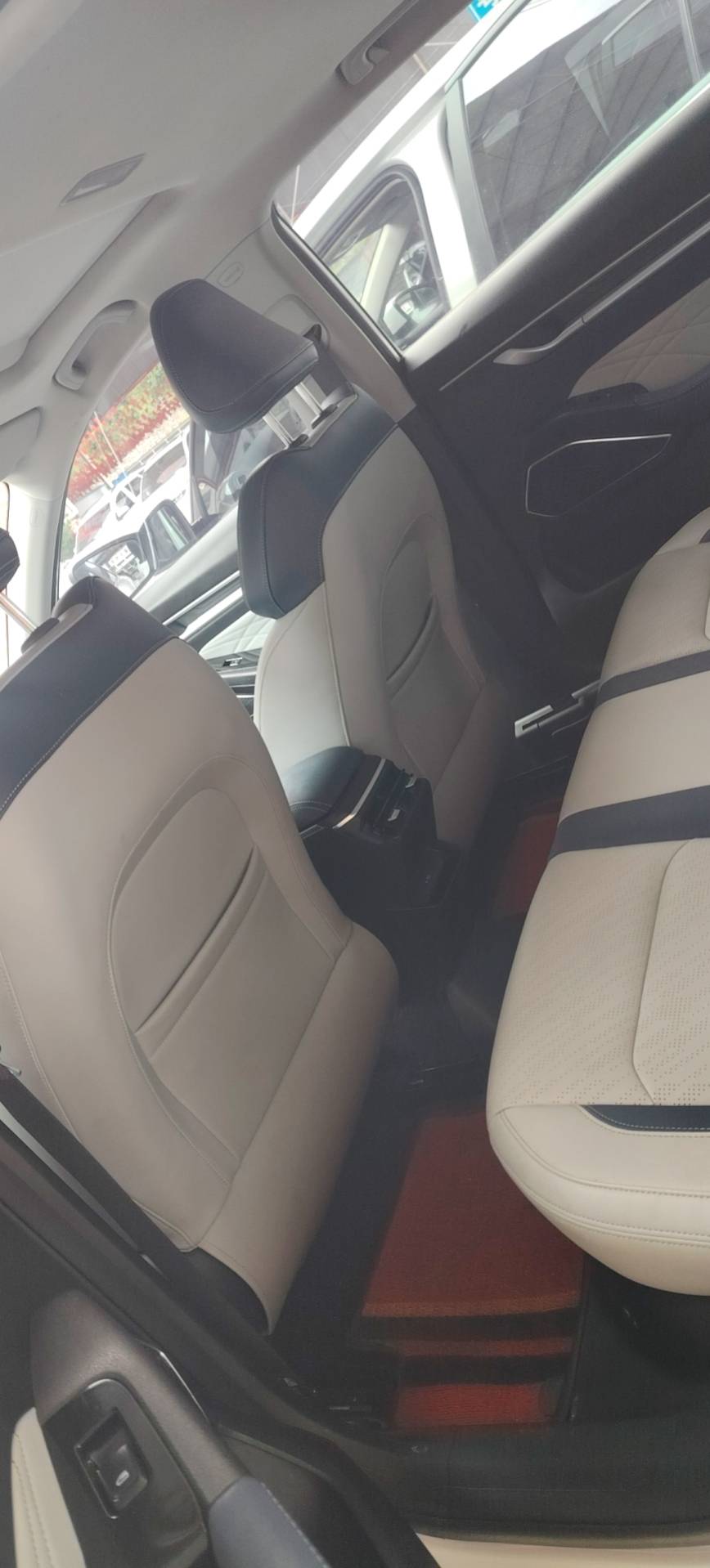 GEELY Emgrand 2021 #4 GEELY Emgrand 2021 car image #4