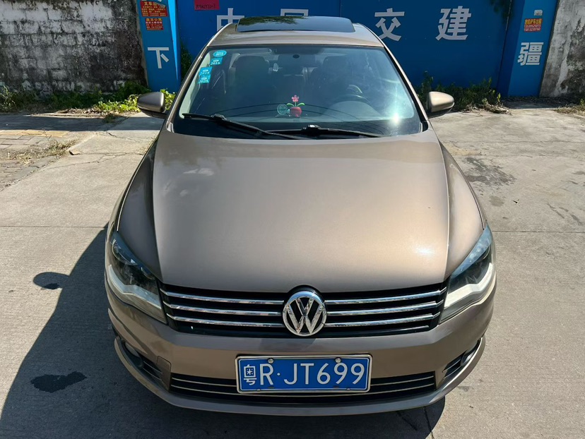 Volkswagen Bora 2014 immagine di auto #2