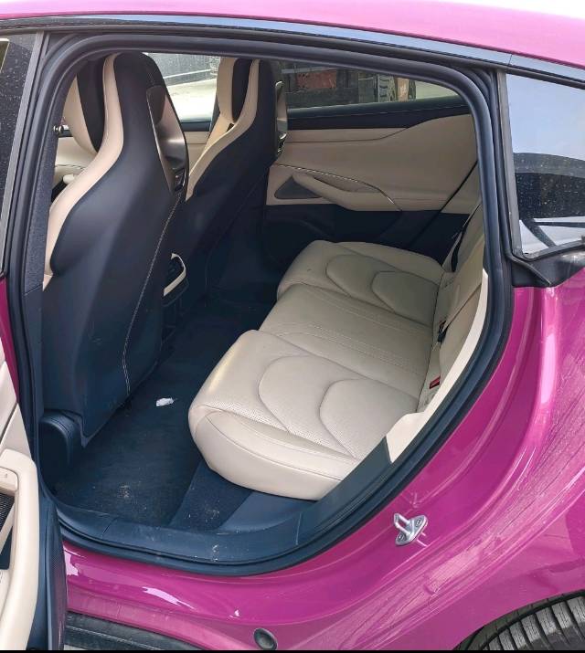 MI SU7 2025 car image #5