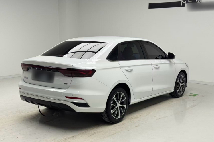 GEELY Emgrand 2023 car image #8