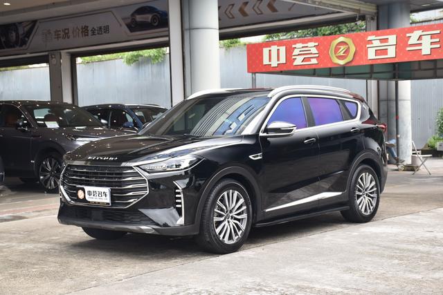 Jetour X70 PLUS 2024 car image #18