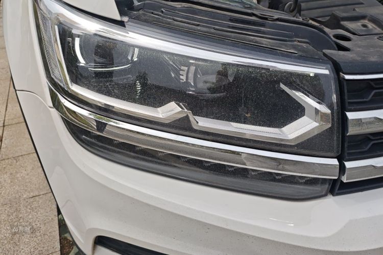 Volkswagen Tharu 2023 car image #8