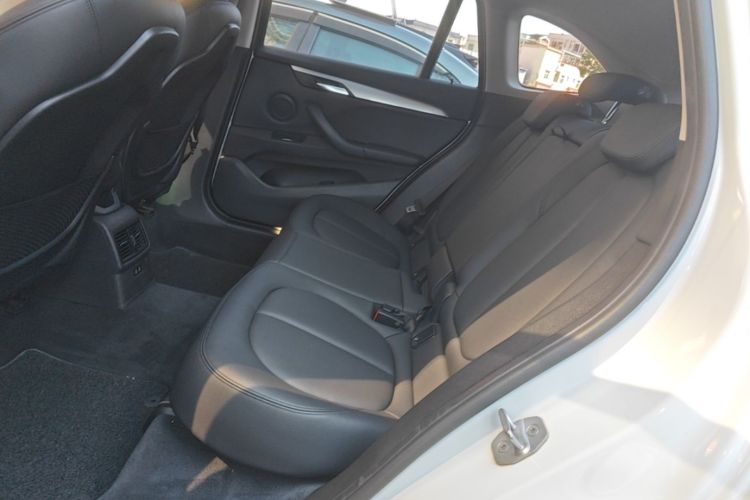 BMW X1 2019 #17 BMW X1 2019 immagine di auto #17