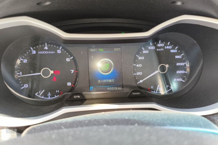 GEELY Emgrand GS 2018 #13 GEELY Emgrand GS 2018 immagine di auto #13