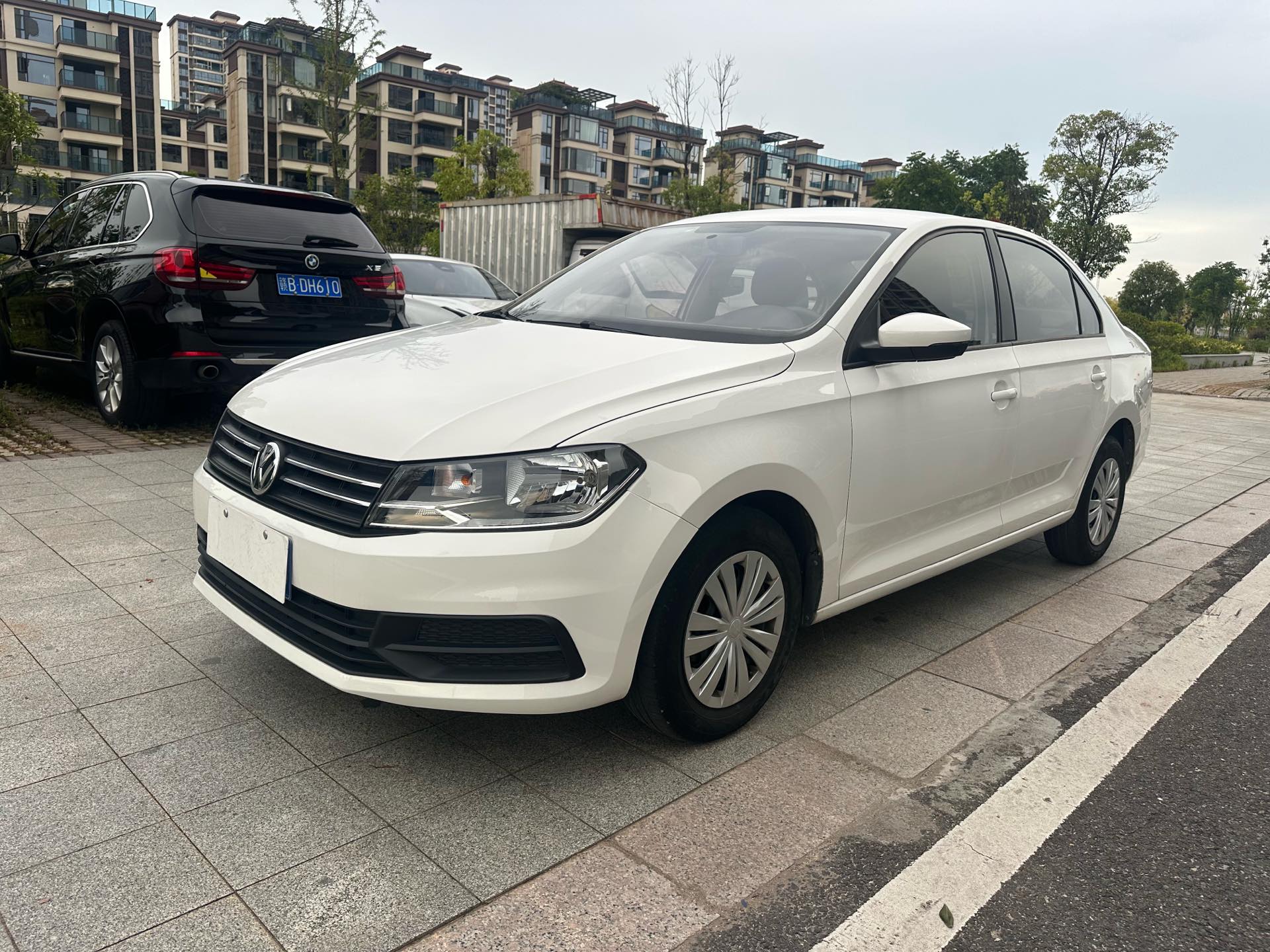 Volkswagen Santana 2020 car image 