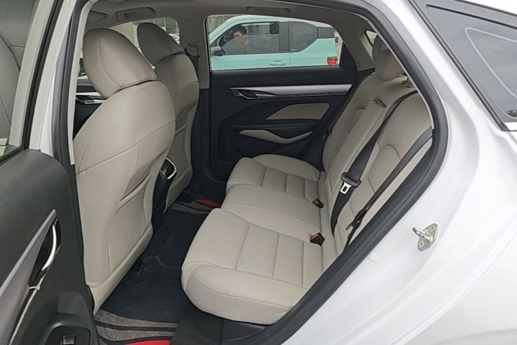 GEELY Binray 2019 #17 GEELY Binray 2019 immagine di auto #17
