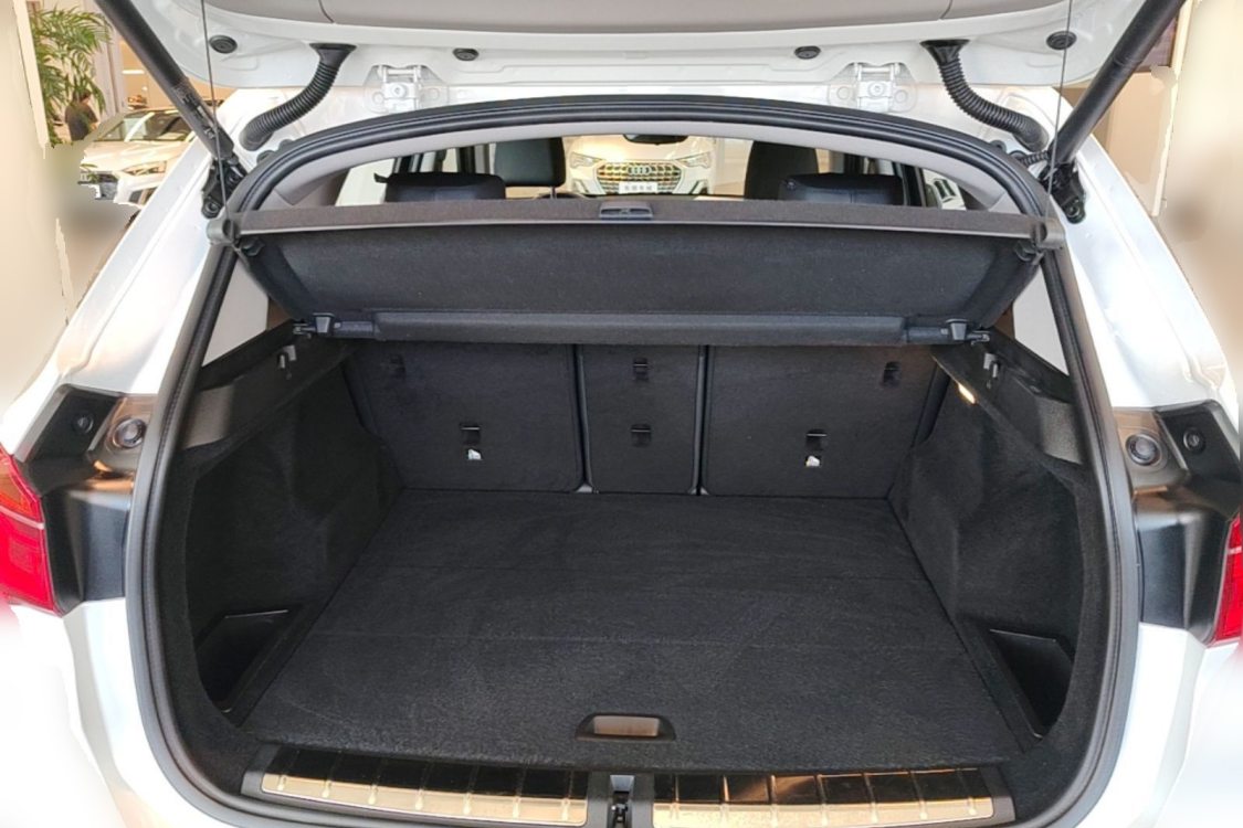 BMW X1 2019 صورة سيارة #8