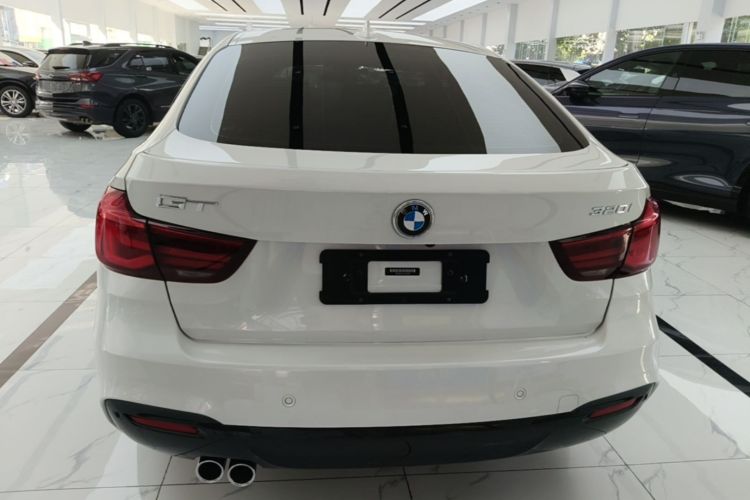 BMW 3 Series GT 2020 car image #6