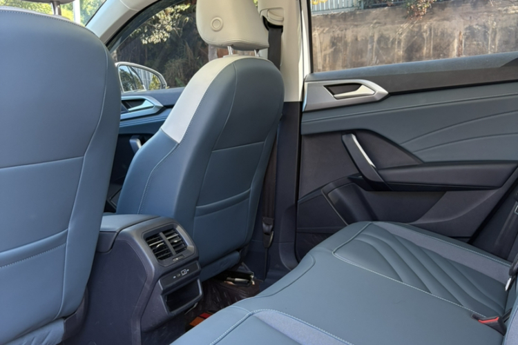 Volkswagen Tharu 2024 #10 Volkswagen Tharu 2024 immagine di auto #10