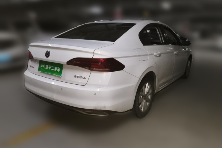 Volkswagen Bora 2022 car image #5