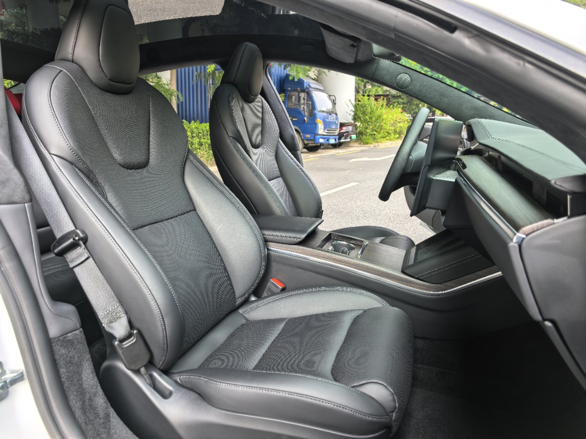 Tesla Model S 2023 car image #7