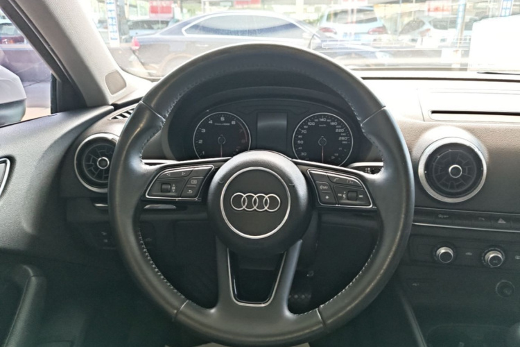 Audi A3 2018 #15 Audi A3 2018 car image #15