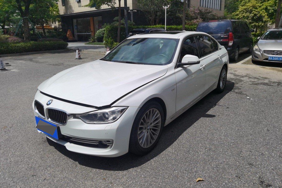 BMW 3 Series 2015 BMW 3 Series 2015 car image