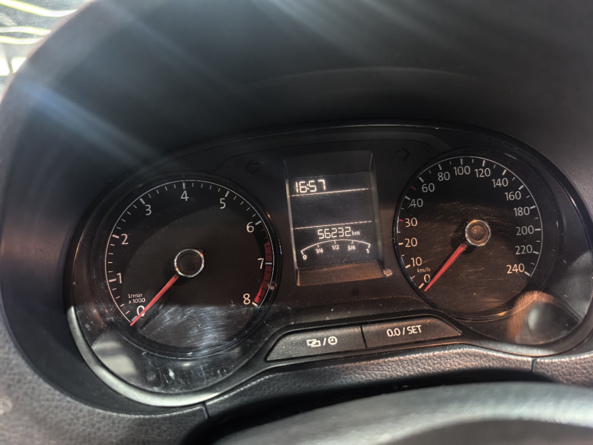 Volkswagen Polo 2017 car image #3