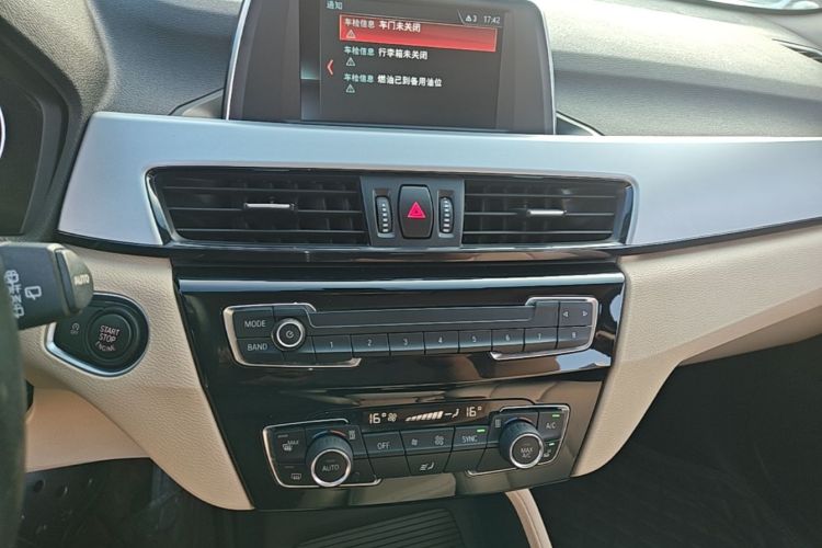 BMW X1 2019 #17 BMW X1 2019 car image #17