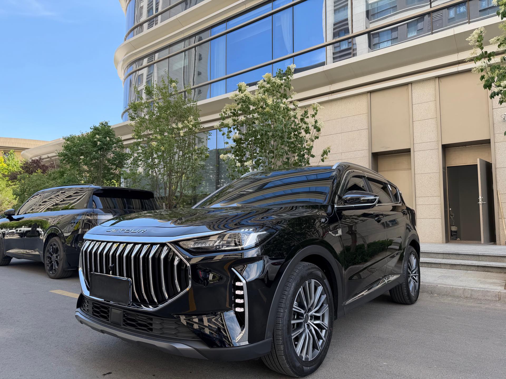 Jetour X70 PLUS 2025 car image 
