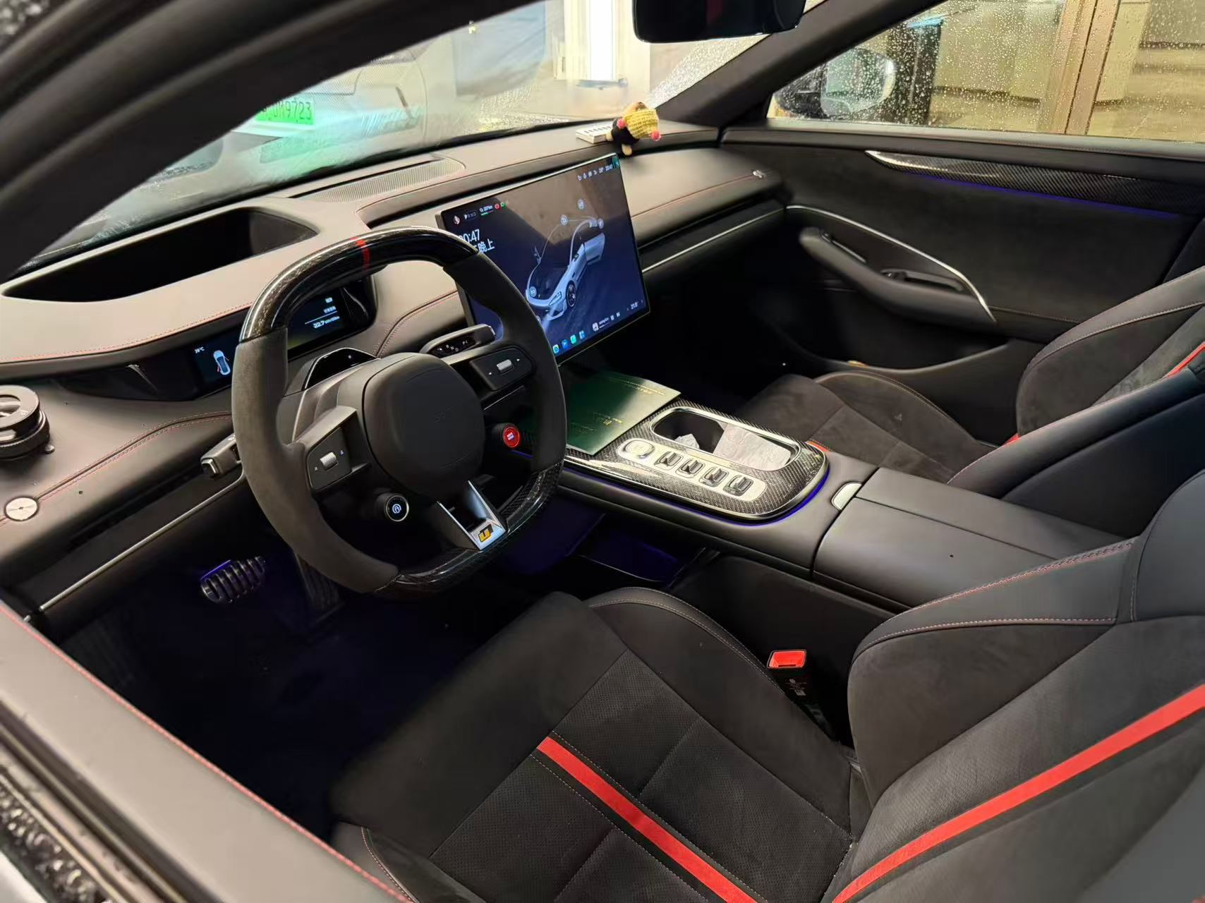 MI SU7 Ultra 2025 car image #5