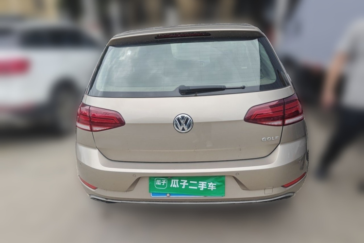 Volkswagen Golf 2019 #6 Volkswagen Golf 2019 car image #6
