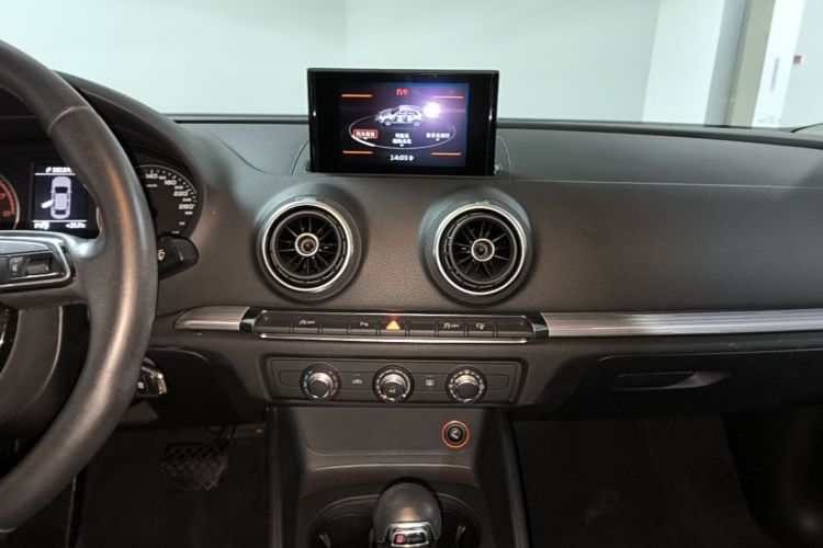 Audi A3 2016 car image #13