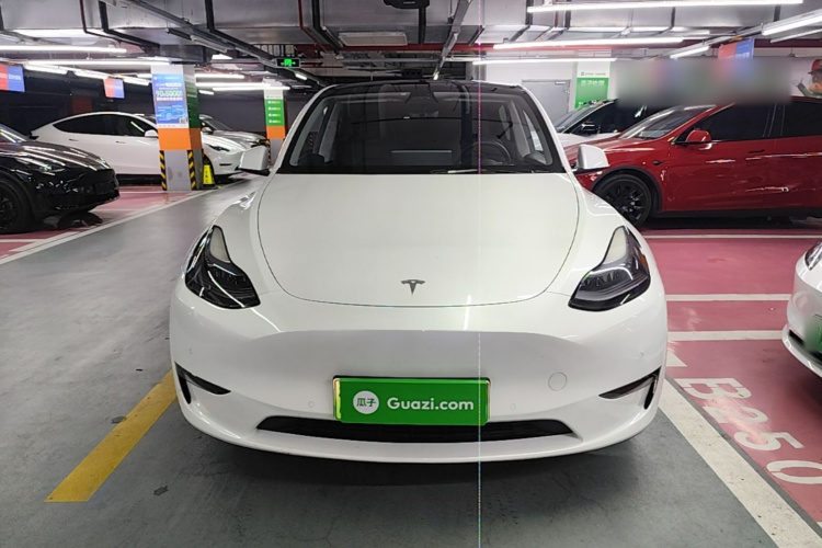 Tesla Model Y 2022 #3 Tesla Model Y 2022 car image #3