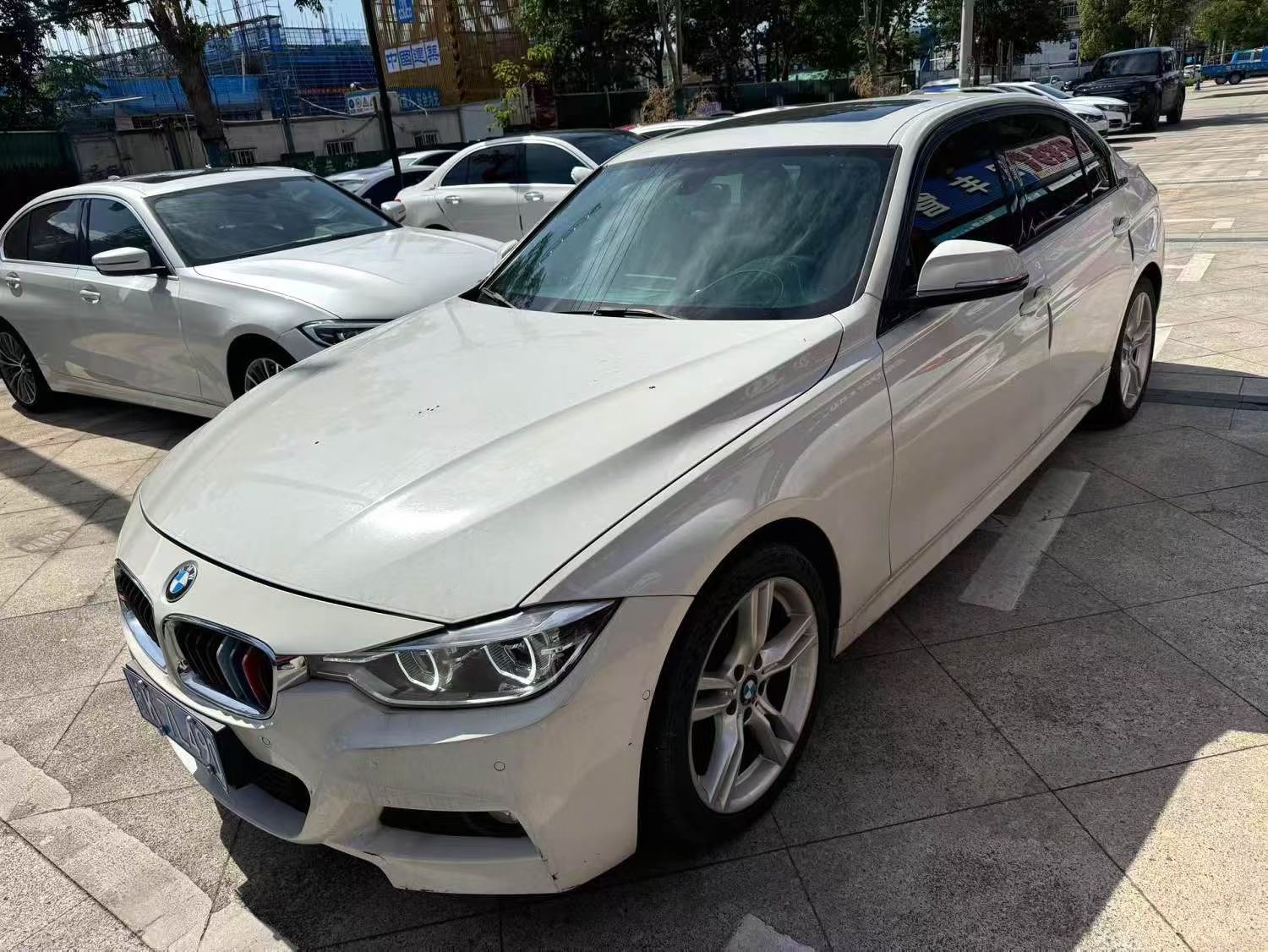 BMW 3 Series 2019 BMW 3 Series 2019 car image