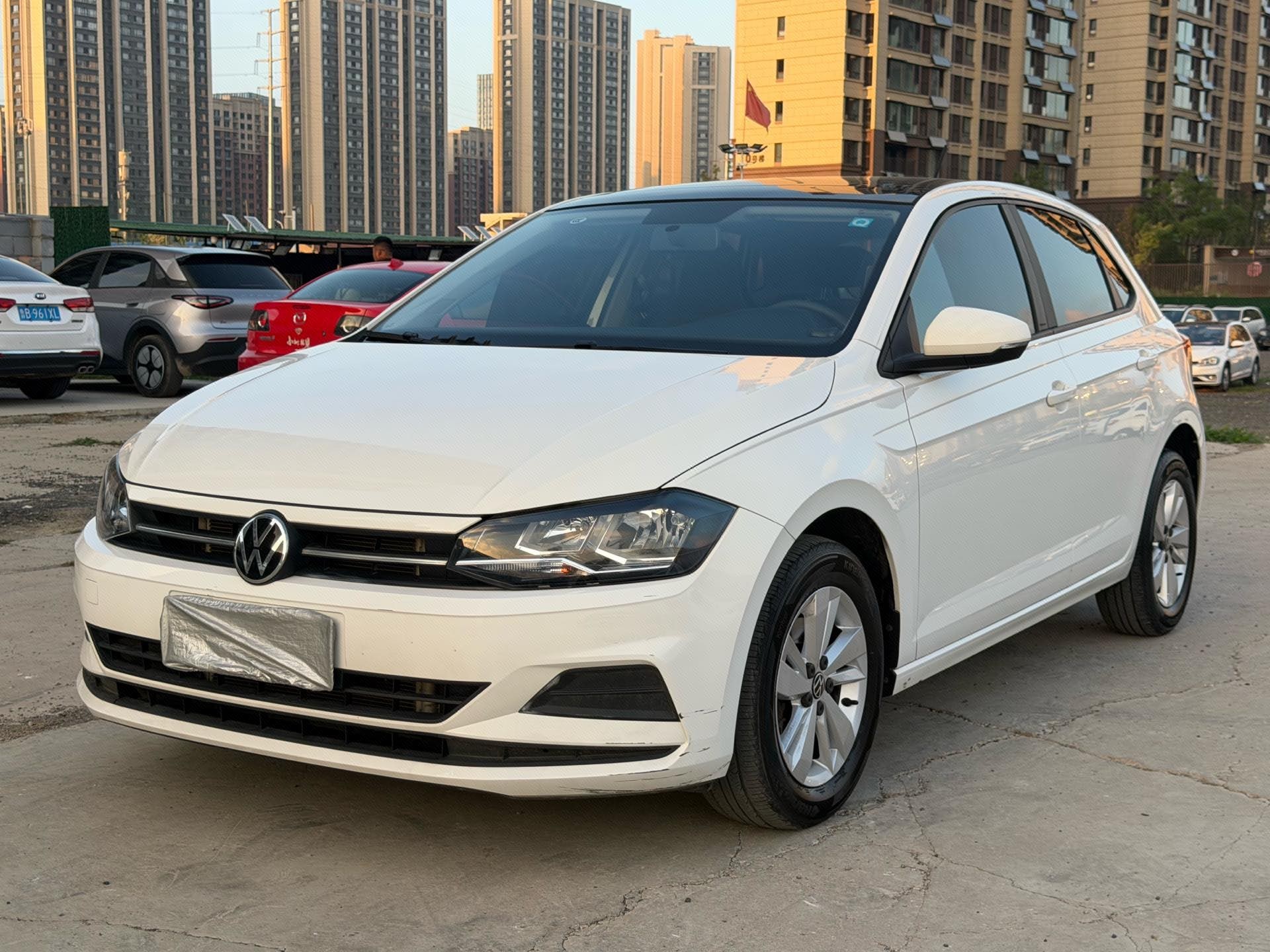 Volkswagen Polo 2021 Volkswagen Polo 2021 car image