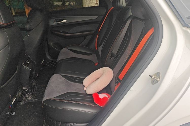 GEELY Binray 2022 immagine di auto #19