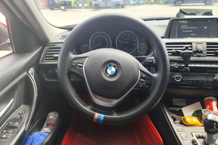 BMW 3 Series 2016 car image #12