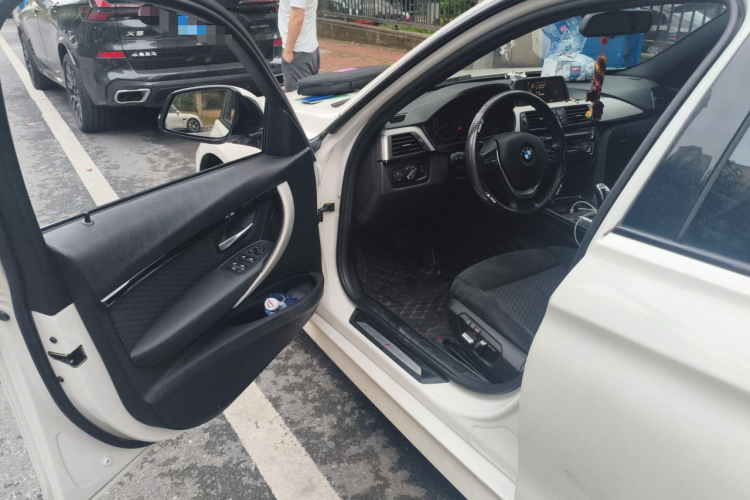 BMW 3 Series 2016 #13 BMW 3 Series 2016 car image #13