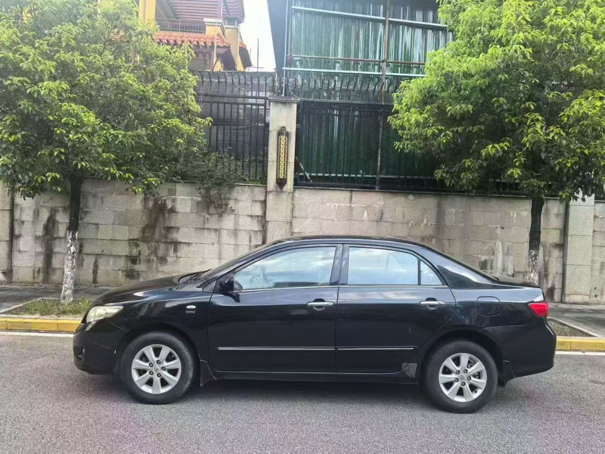 Toyota Corolla 2010 car image #6