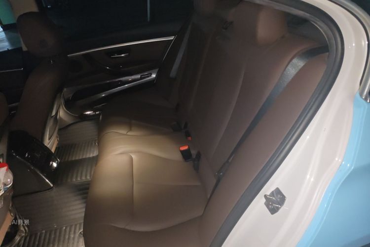 BMW 3 Series 2019 #19 BMW 3 Series 2019 car image #19