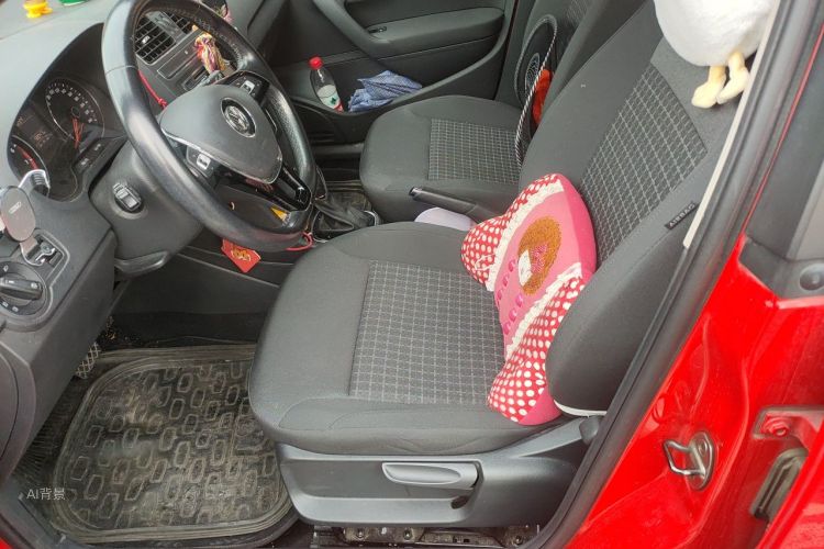 Volkswagen Polo 2016 image de voiture #17
