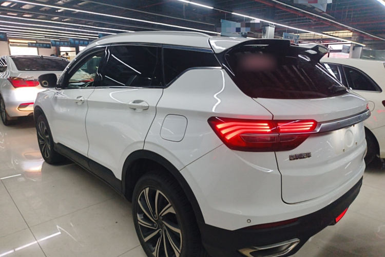 GEELY Coolray 2019 imagen de coche #7