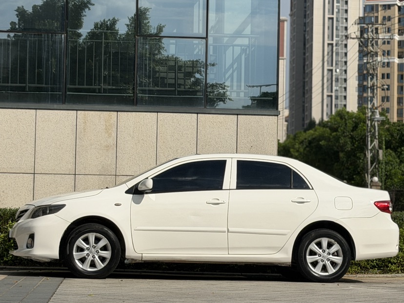 Toyota Corolla 2013 car image #7