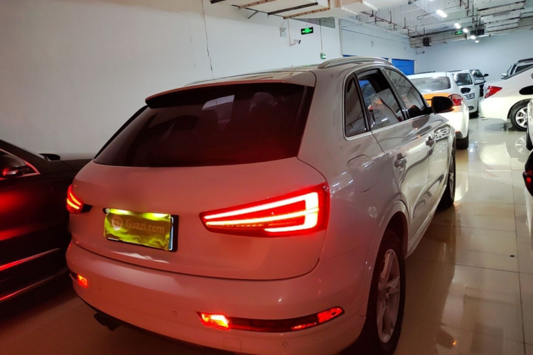 Audi Q3 2018 #7 Audi Q3 2018 car image #7