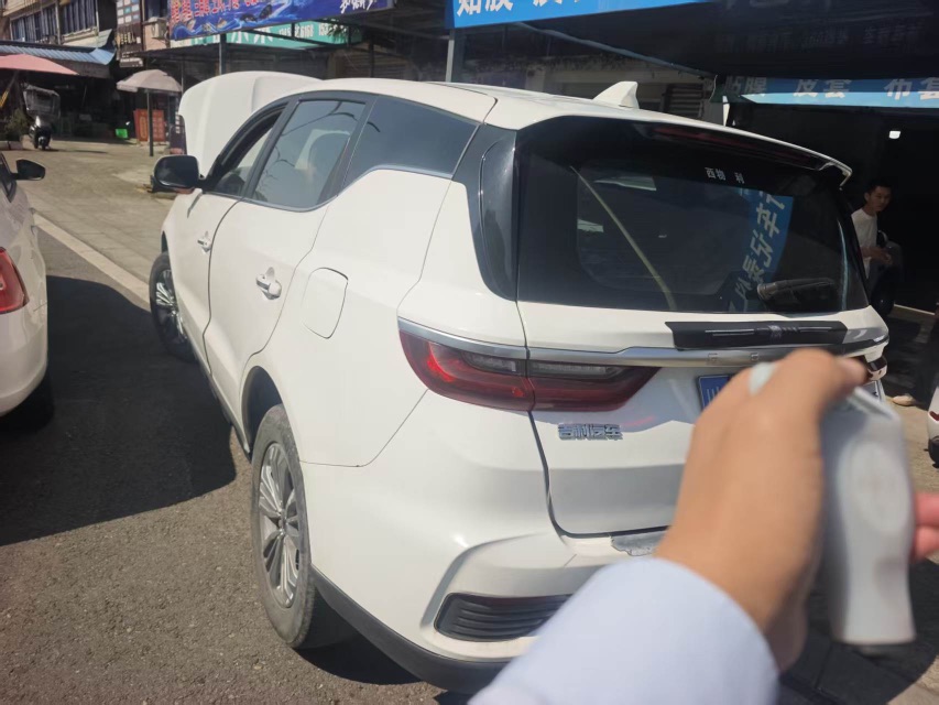 GEELY Vision X6 2020 #4 GEELY Vision X6 2020 immagine di auto #4