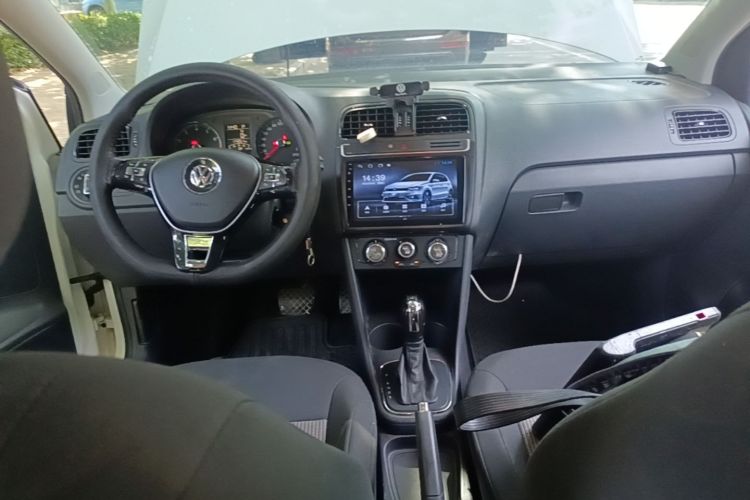 Volkswagen Polo 2016 #11 Volkswagen Polo 2016 car image #11